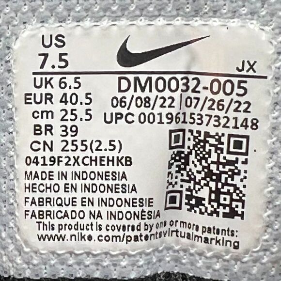 Nike Air Max Plus 'Black University Blue' - Picture 12 of 13